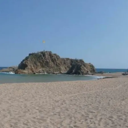 Bravaholidays-31-gavarres * Blanes